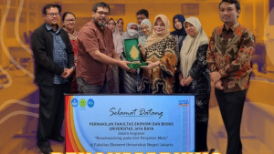Benchmarking Fakultas Ekonomi dan Bisnis Universitas Jayabaya dengan UNJ 2023